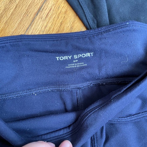 Bundle of 2 Tory Sport High Rise Chevron Weightless Leggings Black & Navy Sz S - Picture 3 of 7